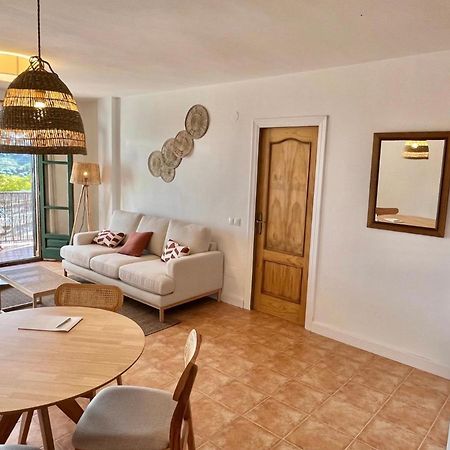 דירות פריחיליאנה Casa La Aguanosa Con Piscina Y Vistas Al Mar מראה חיצוני תמונה